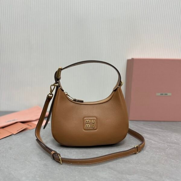 Size 20X17X6Cm