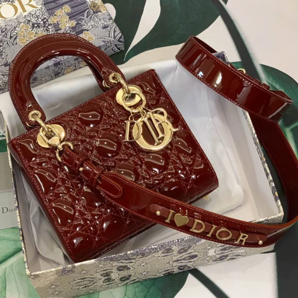 ABCDior Calf Patent Leather Rattan Tote Size: 20 x 16.5 x 8cm