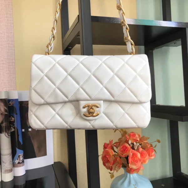 Chane Model: 2932# Size: 26X6X17cm