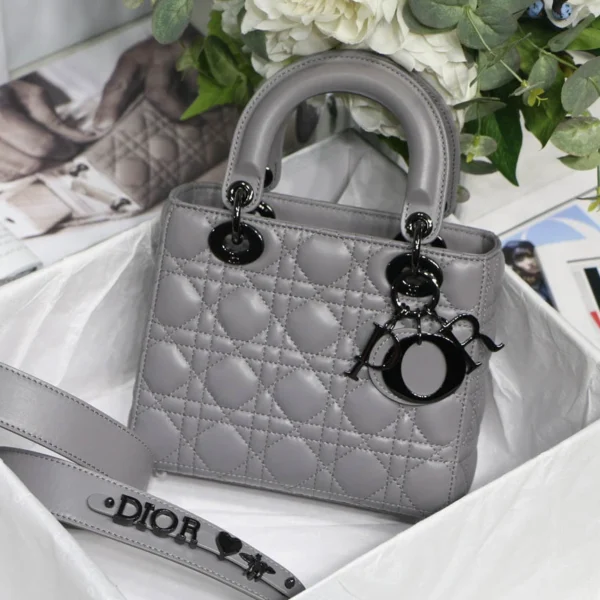 ABC Collection Size: 20cm