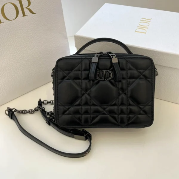 Black Autumn/Winter Camera Bag