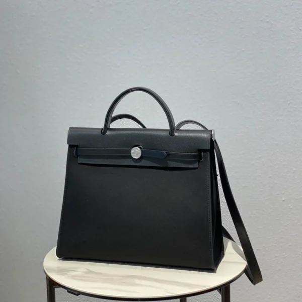 Canvas bag Size: 31*15*10cm