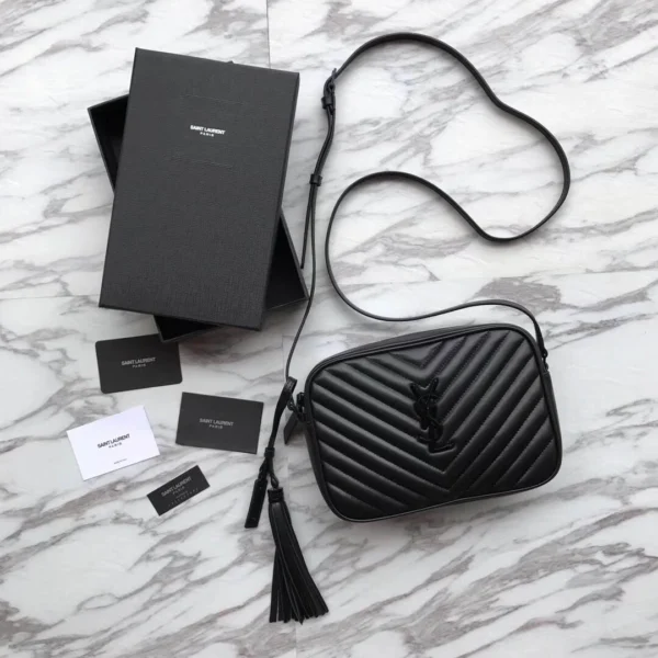Camera bag Size：23x16x6 Code：505730