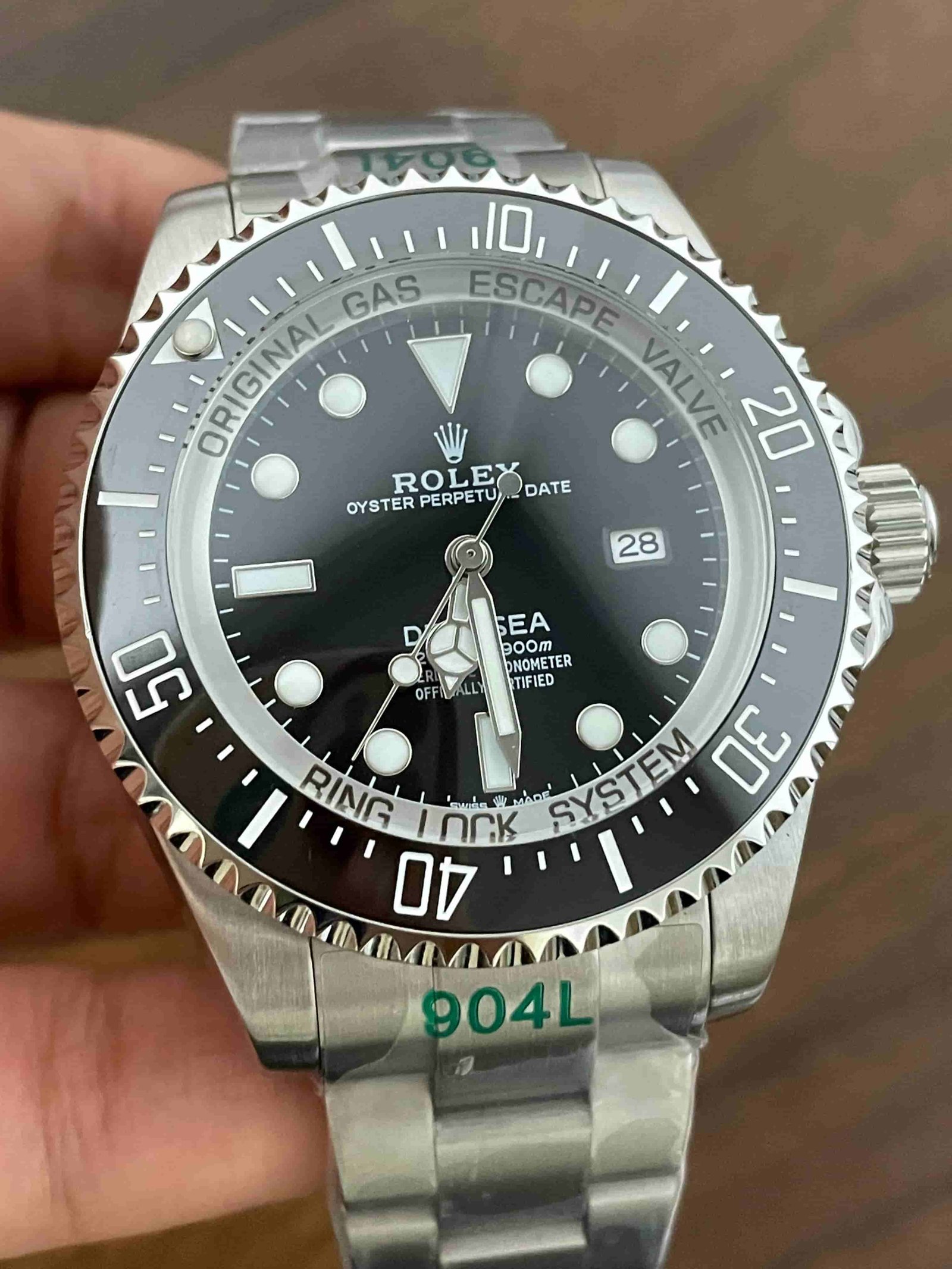02fdcbc4ee74644b3eef14fc2845d33a Replica Automatic Watch for Men 40mm R288