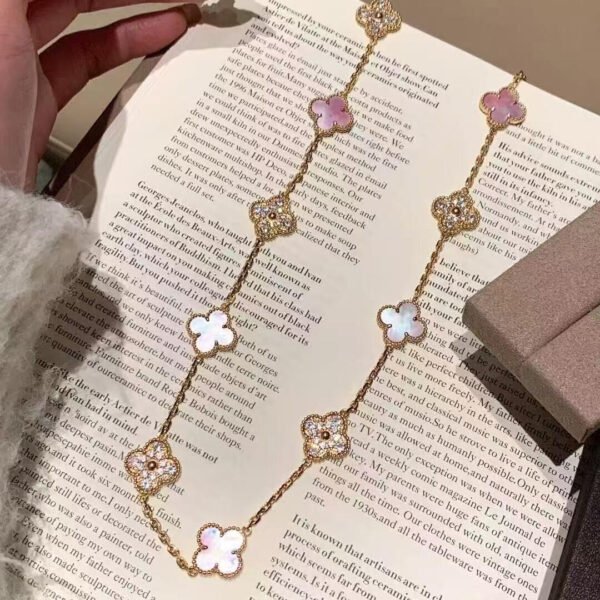 [ELANLUXE]CLOVER 20 MOTIFS DIAMOND PINK MOP NECKLACE
