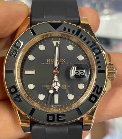 Automatic Watch for Men 40mm R132