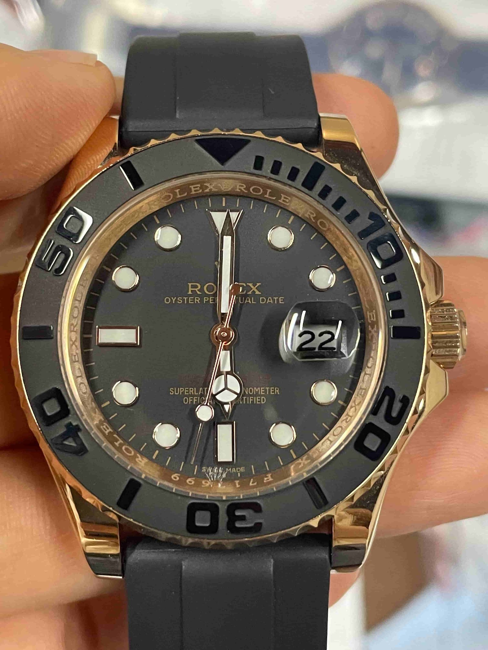 22cdec3741482d35f09d06a6d4b42b6e Automatic Watch for Men 40mm R132