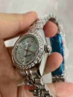 Automatic Watch for Women 28mm R183