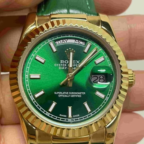 Automatic Watch for Men 40mm R115