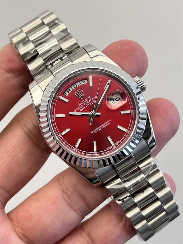 41b9b58fef7dcdbcabbd32c1dba48c86 Replica Automatic Watch for Men 40mm R222