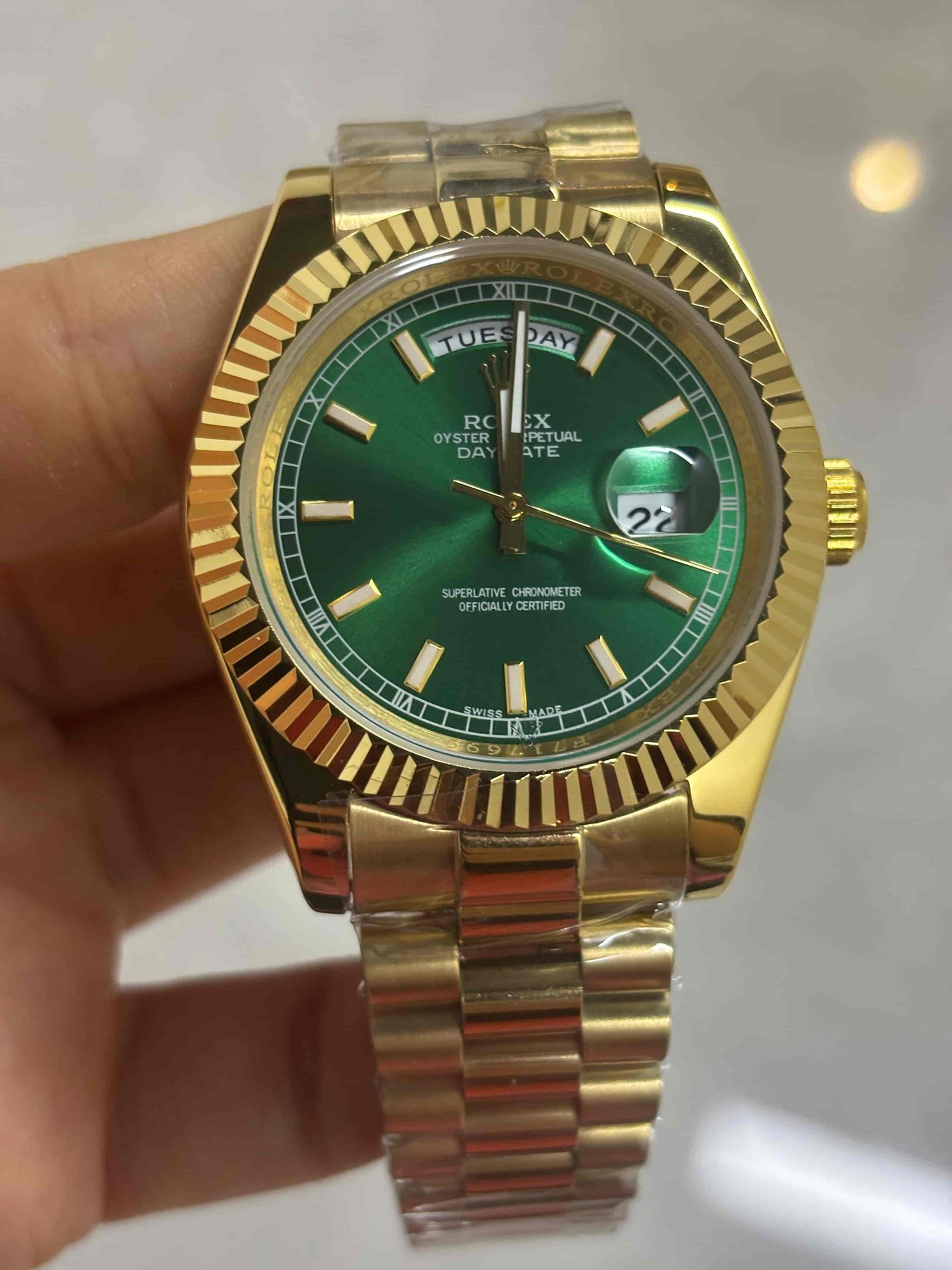 656fa2e77adc81703464f007a7095680 Automatic Watch for Men 40mm R120