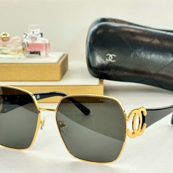 Chanel Sunglasses 11