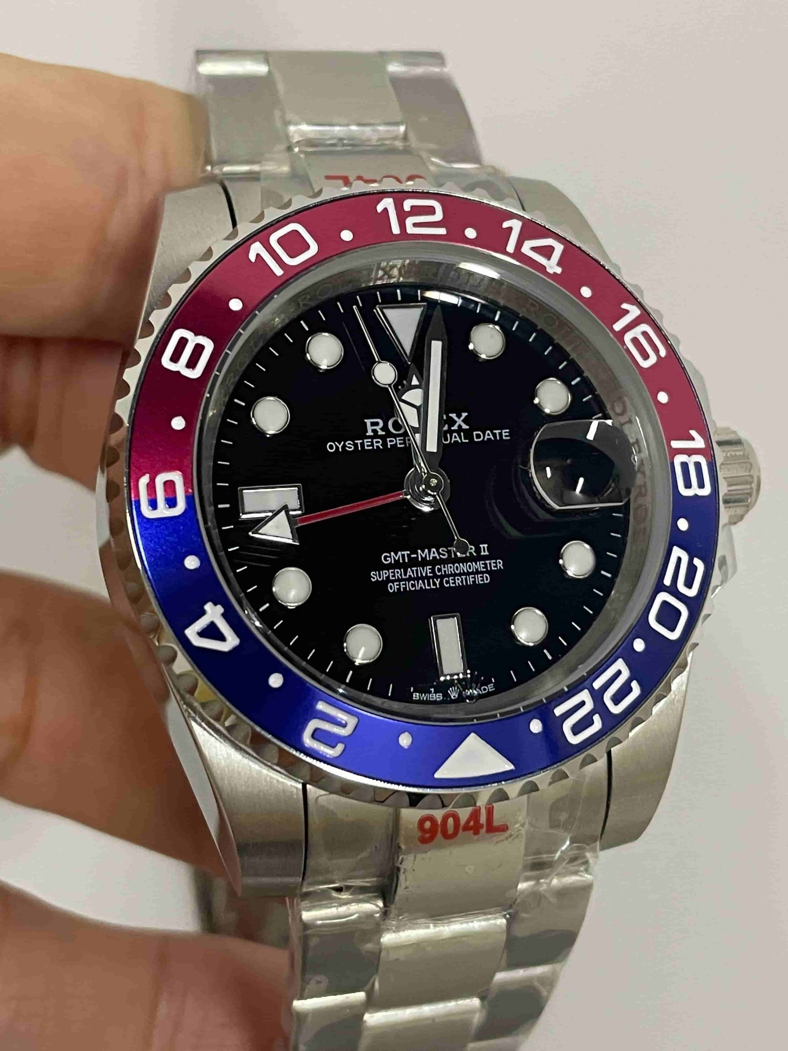 88ca2dc398237d17aedda0aafa74a104_20f934bf-91f7-46e2-adf1-35b92b3a7d1a Automatic Watch for Men 40mm R14