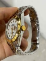 Replica Automatic Watch for Men and Women R238