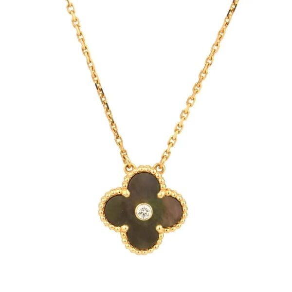 [ELANLUXE]CLOVER 15MM DIAMOND AND MOTHER-OF-GREY NECKLACE