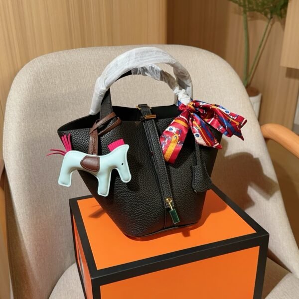 Hermes Picotin05