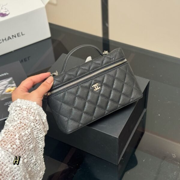 Chanel Hobo