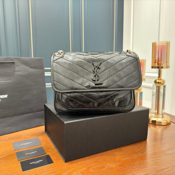 YSL Niki