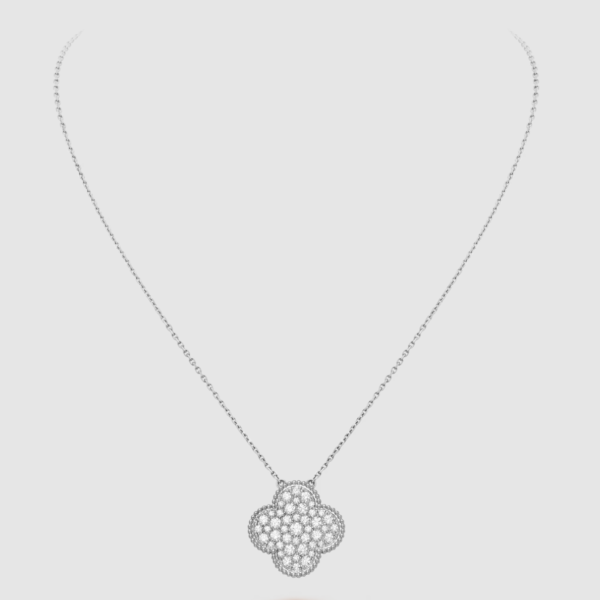 [ELANLUXE]CLOVER 25MM LARGE PENDANT DIAMOND PAVED SILVER NECKLACE