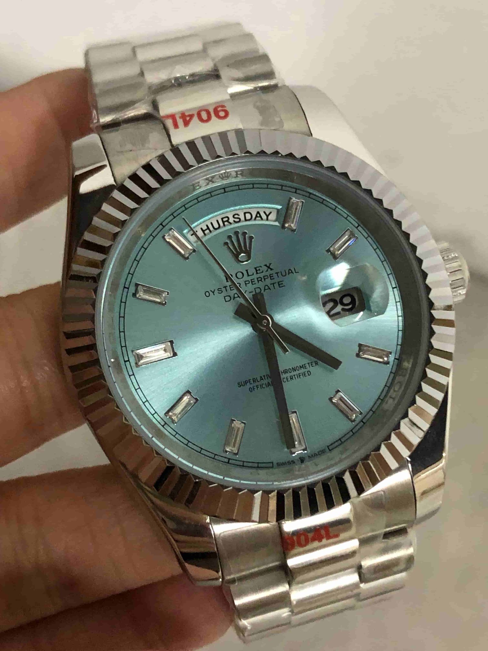 a452aea1f0ba23f9d204785867b92e41 Replica Automatic Watch for Men R253