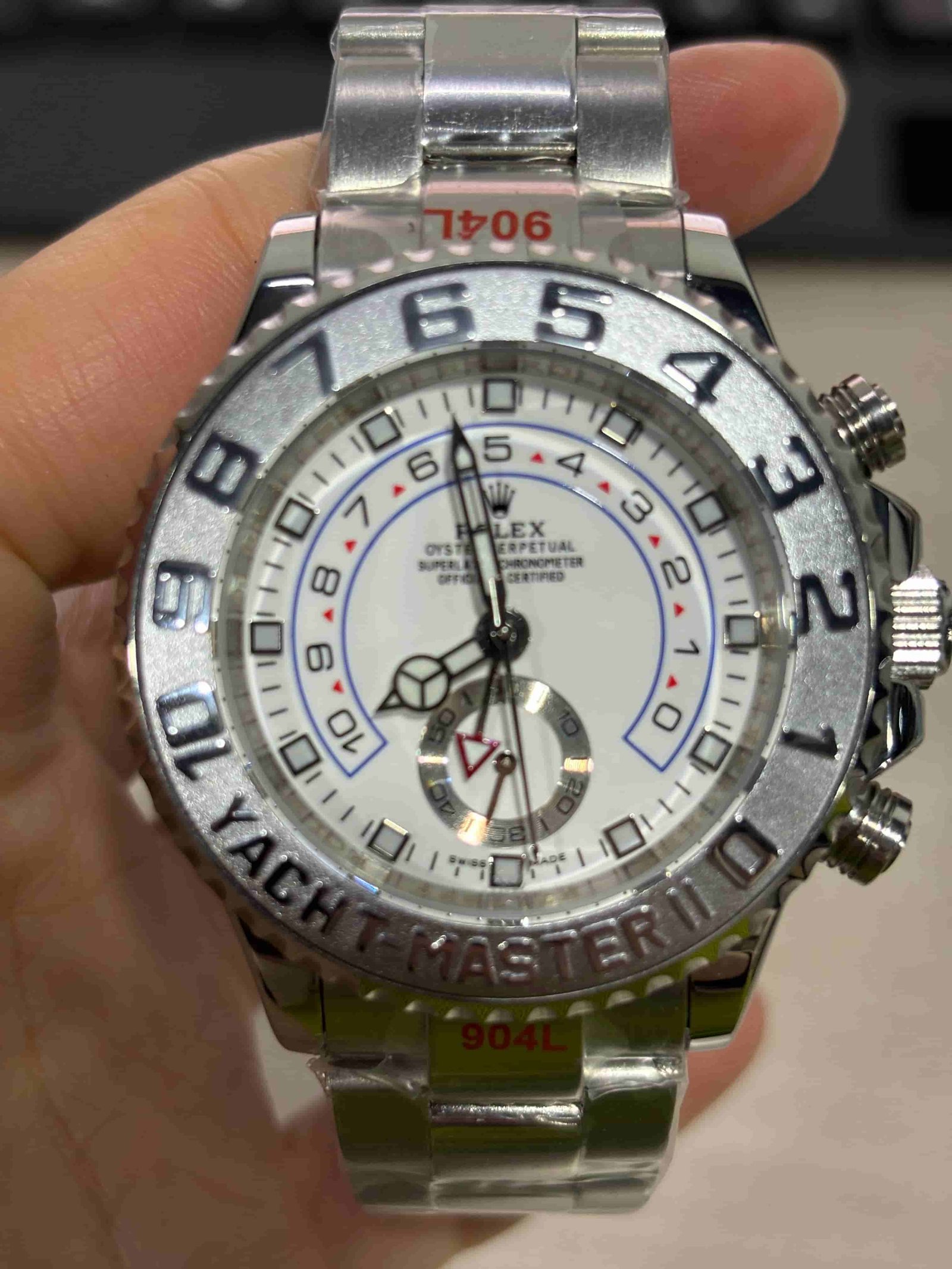 a54fb99e007e8a8065b141e158de6f5c Automatic Watch for Men 40mm R27