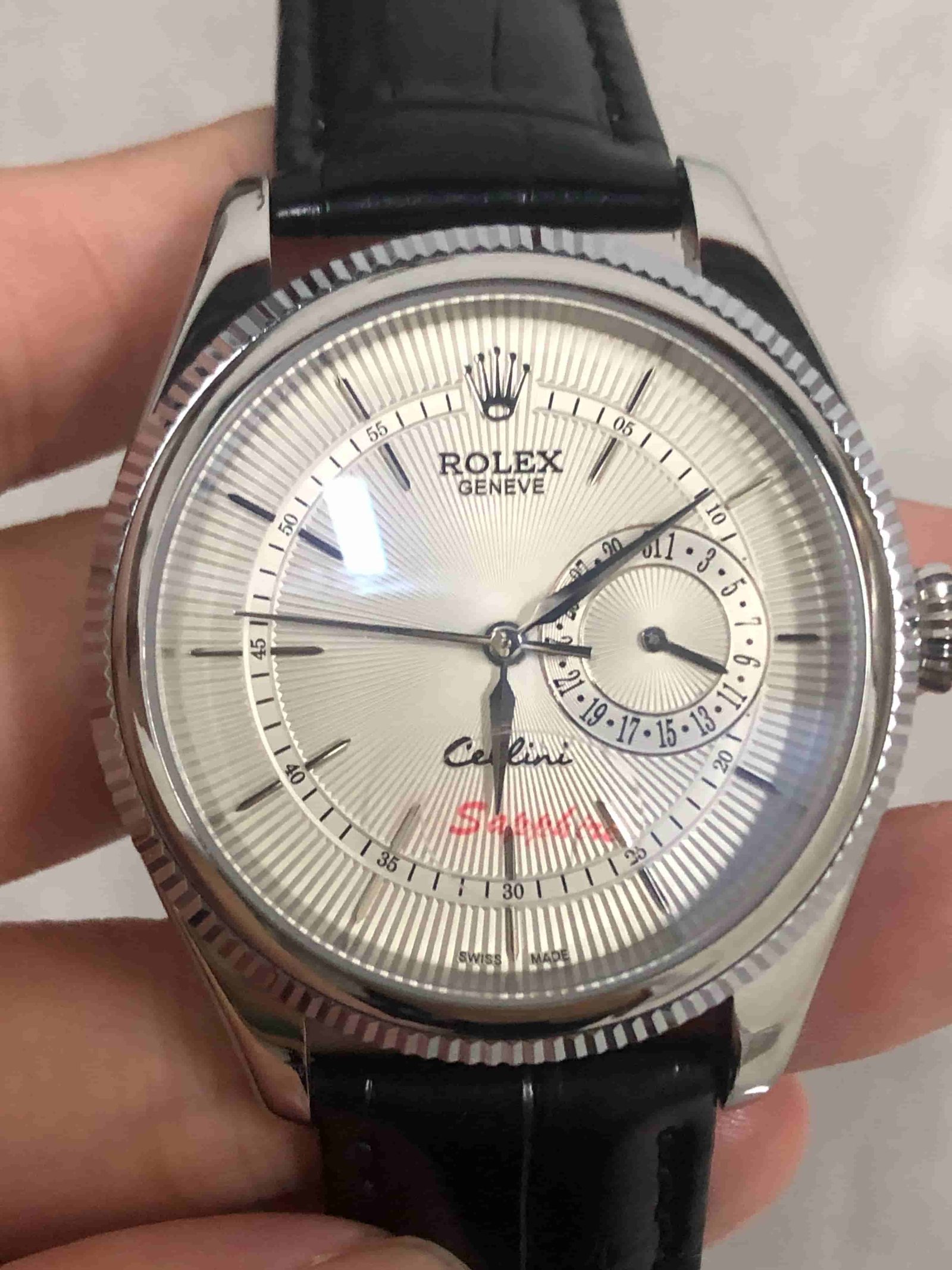 a731e3c28ee7063995abafd32c634783 Automatic Watch for Men 40mm R129