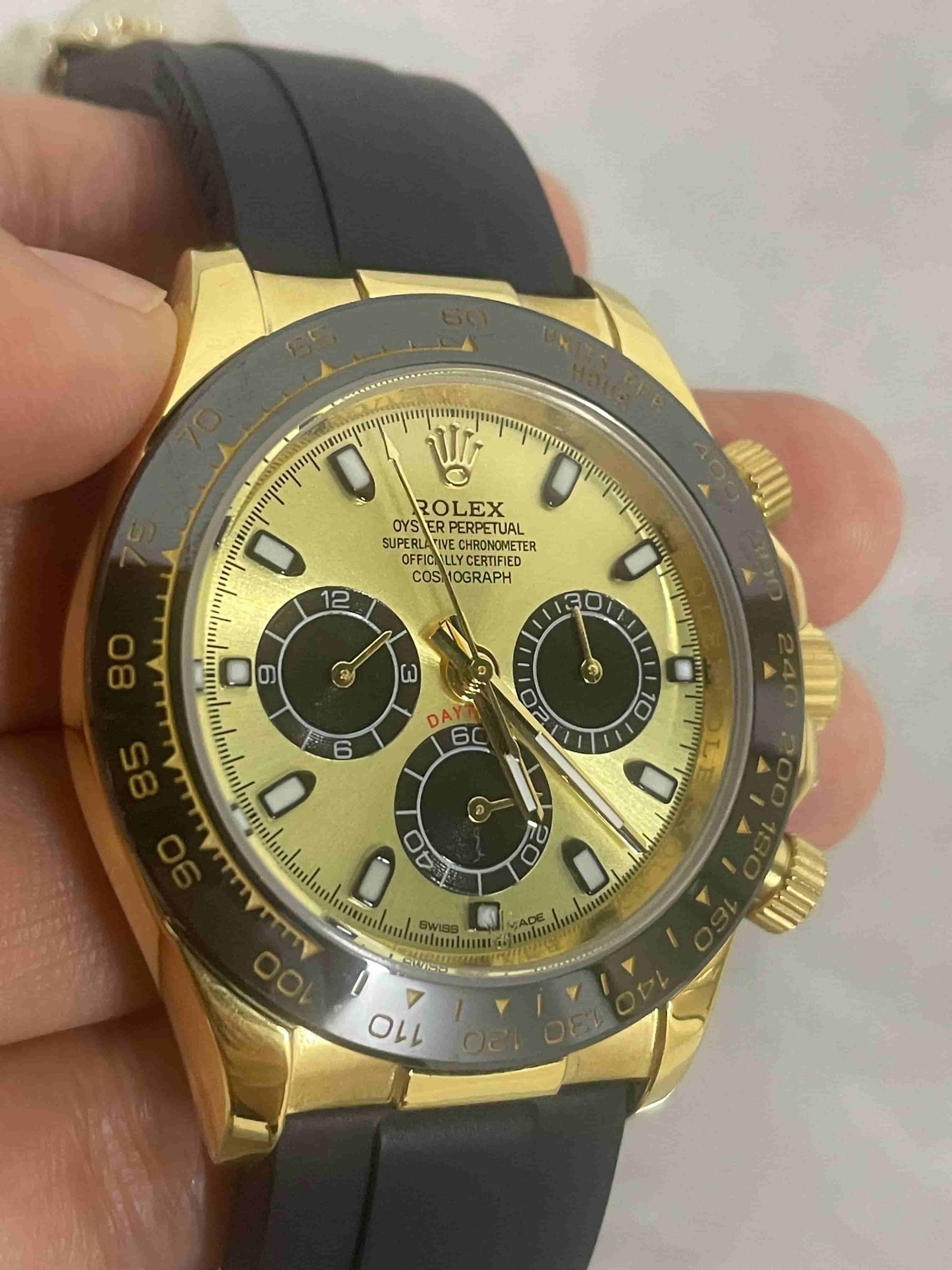 ae96c29e581dcebf5a9108e96a8f08b1 Automatic Watch for Men 40mm R160
