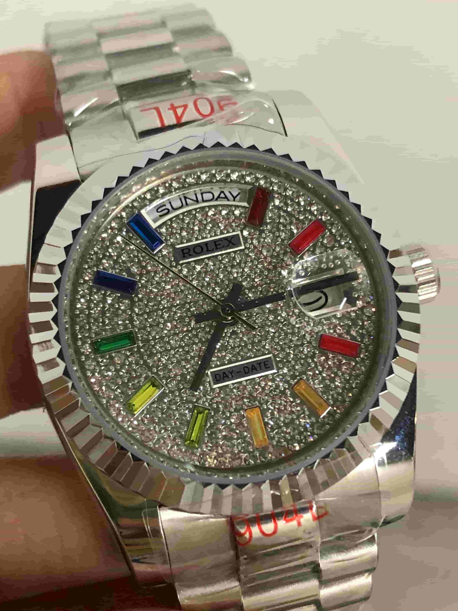 bd84bb09e7e156e47b3a199f0e195386_a928d307-dbda-4f39-8bb5-43818de5657f Automatic Watch for Men 40mm R4