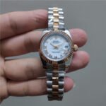 Automatic Watch for Women 31mm R180