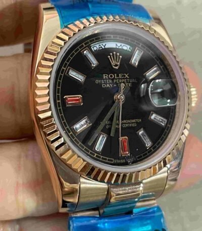 Automatic Watch for Men 40mm R84