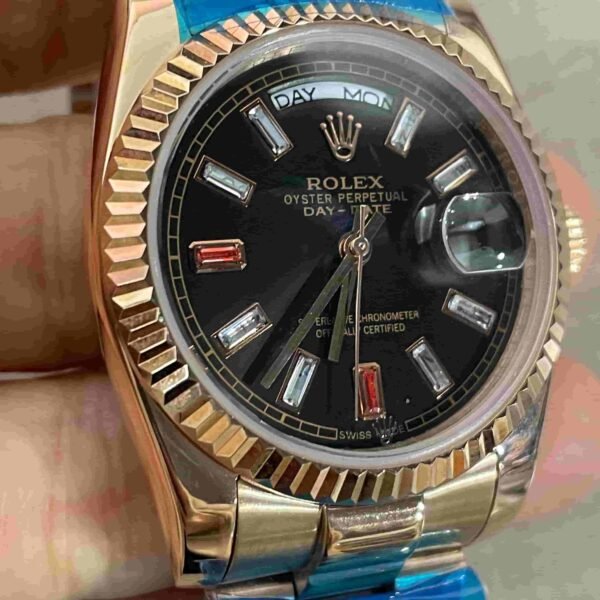 Automatic Watch for Men 40mm R84