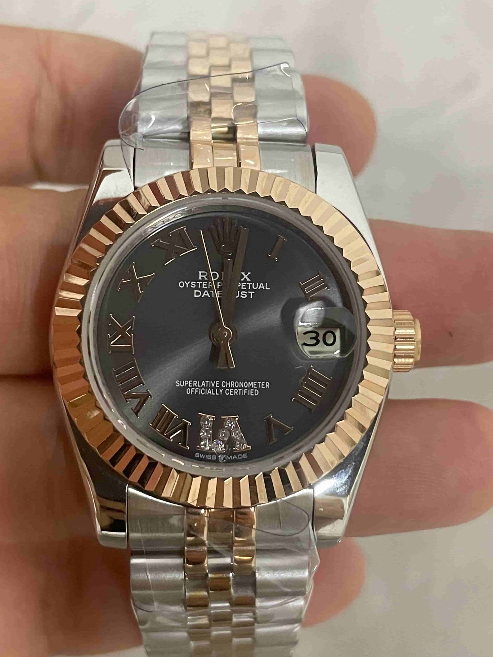 f4c9fa6b58378919cc157a0fbead9c40 Automatic Watch for women 31mm R168A