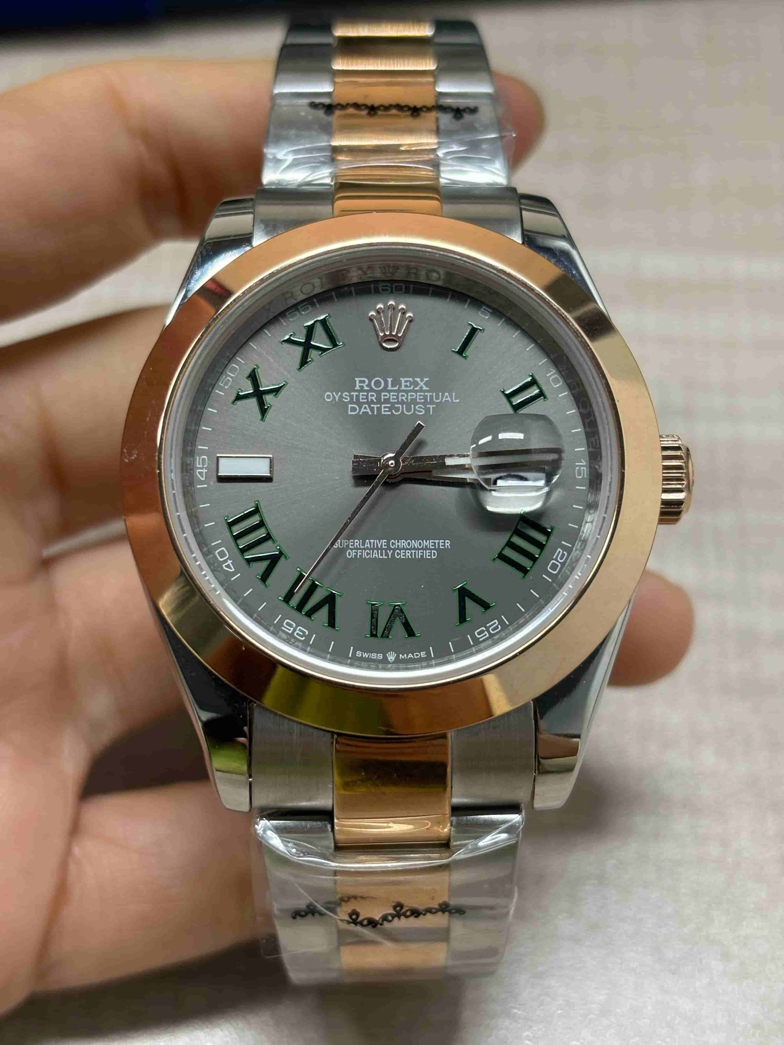 f75432b2ea0ffd598eb2d04e6862cd42 Automatic Watch for Men 40mm R34
