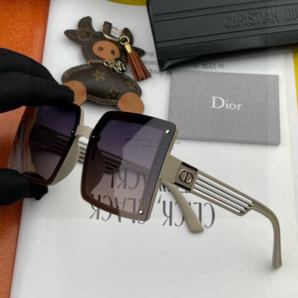 MONTAIGNE SUNGLASS D1297 IN ACETATE