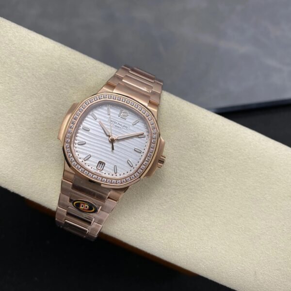 Patek Philippe Nautilus 35.2mm Rose Gold Case White Dial