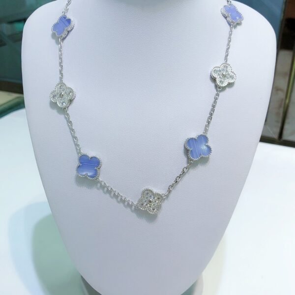 [ELANLUXE]CLOVER 10 MOTIFS CHALCEDONY DIAMONDS SILVER NECKLACE